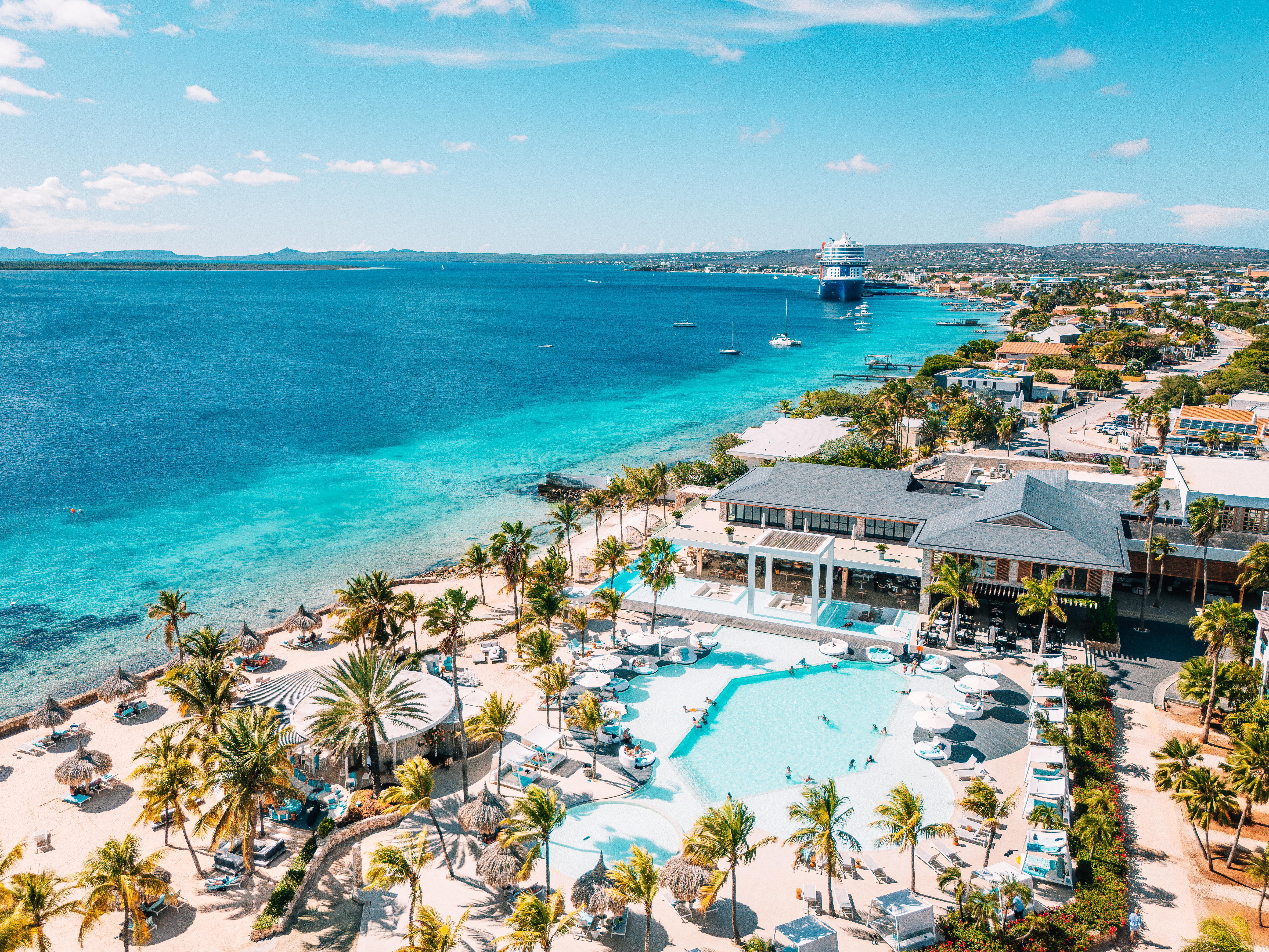 Van Der Valk Plaza Beach & Dive Resort Bonaire Kralendijk Esterno foto