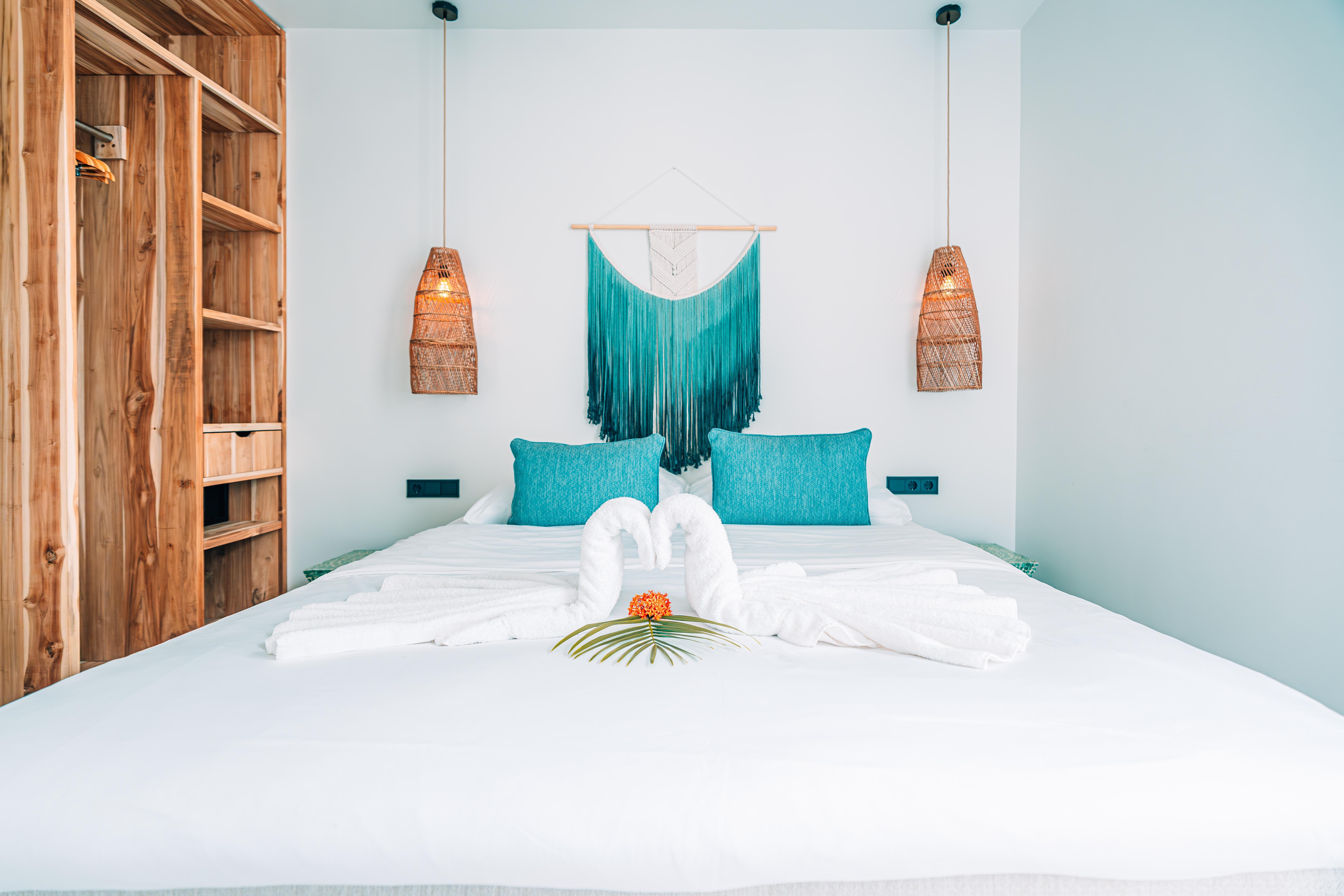 Van Der Valk Plaza Beach & Dive Resort Bonaire Kralendijk Esterno foto