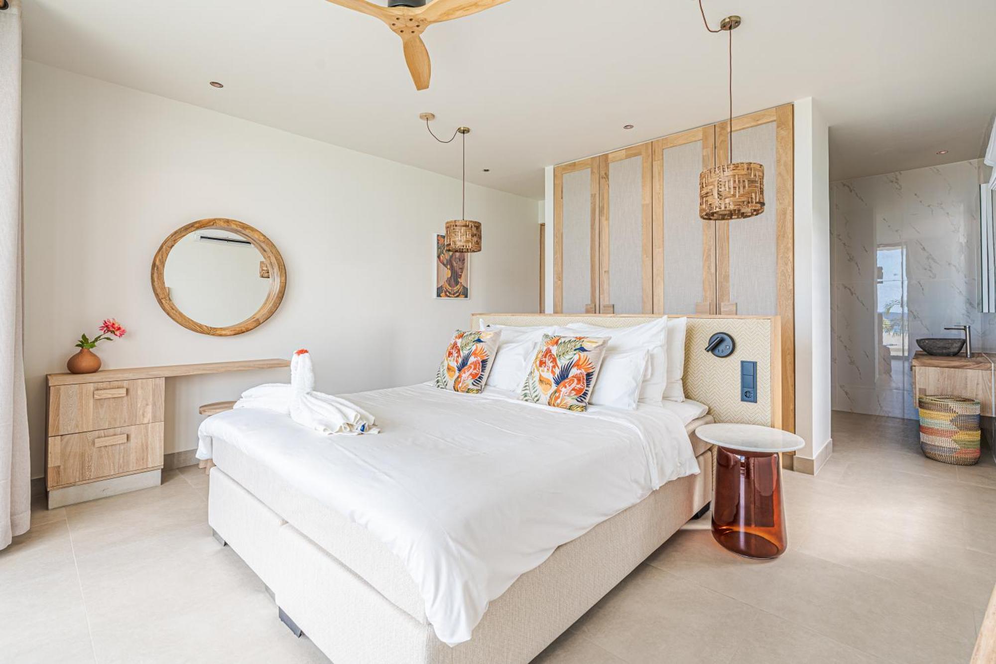 Van Der Valk Plaza Beach & Dive Resort Bonaire Kralendijk Esterno foto