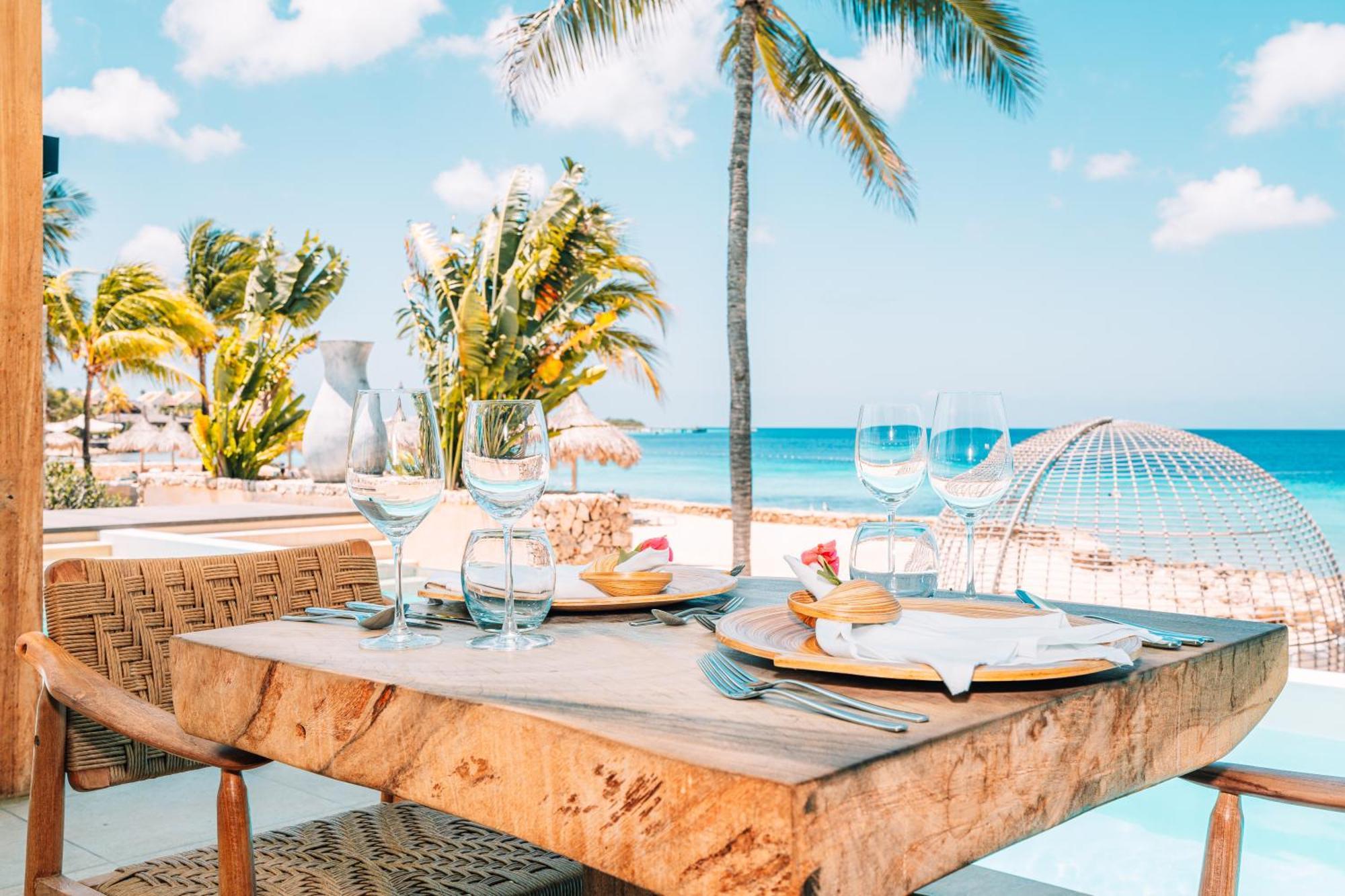 Van Der Valk Plaza Beach & Dive Resort Bonaire Kralendijk Esterno foto